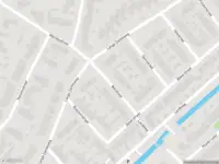 Ambulance met grote spoed naar de Welstraat in Poortugaal