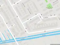 Ambulance met gepaste spoed naar de Mercuriusstraat in Nieuw-Lekkerland