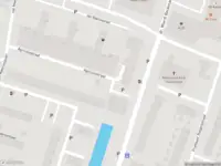 Ambulance met grote spoed naar de Agricolastraat in Vlaardingen