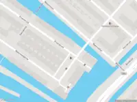 Politie met grote spoed naar de Priemkruid in Breda vanwege personen te water