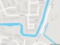 Ambulance met gepaste spoed naar de Meerkoet in Rockanje