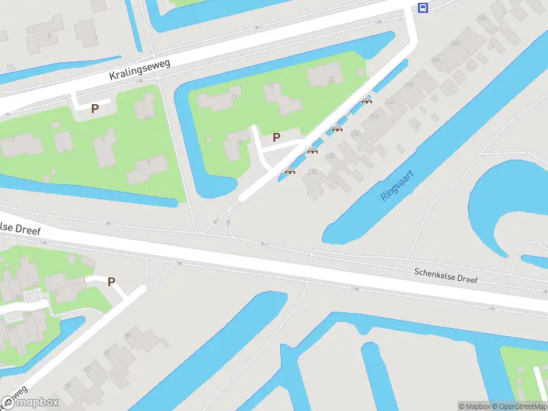 Ambulance met grote spoed naar de Bermweg in Capelle aan den IJssel