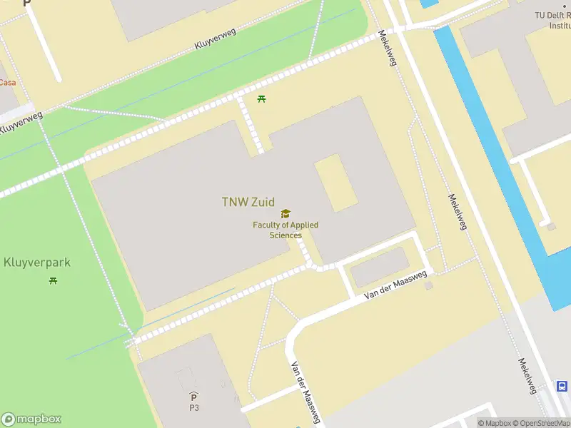 Ambulance met gepaste spoed naar de Van der Maasweg in Delft
