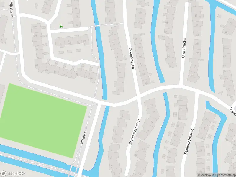 Ambulance met gepaste spoed naar de Grondmolen in Papendrecht