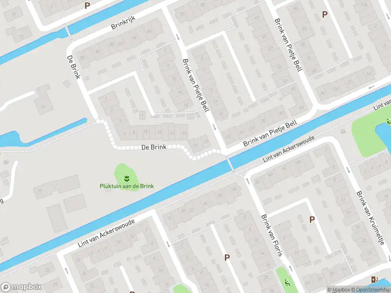 Brandweer met gepaste spoed naar de Brink van Abeltje in Pijnacker vanwege een buitenbrand