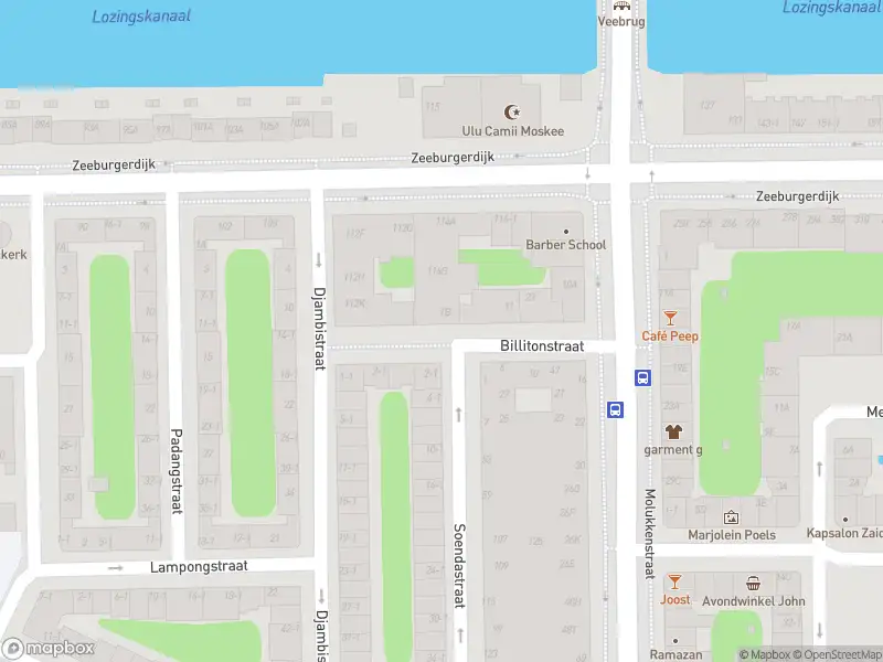 Ambulance met grote spoed naar de Billitonstraat in Amsterdam