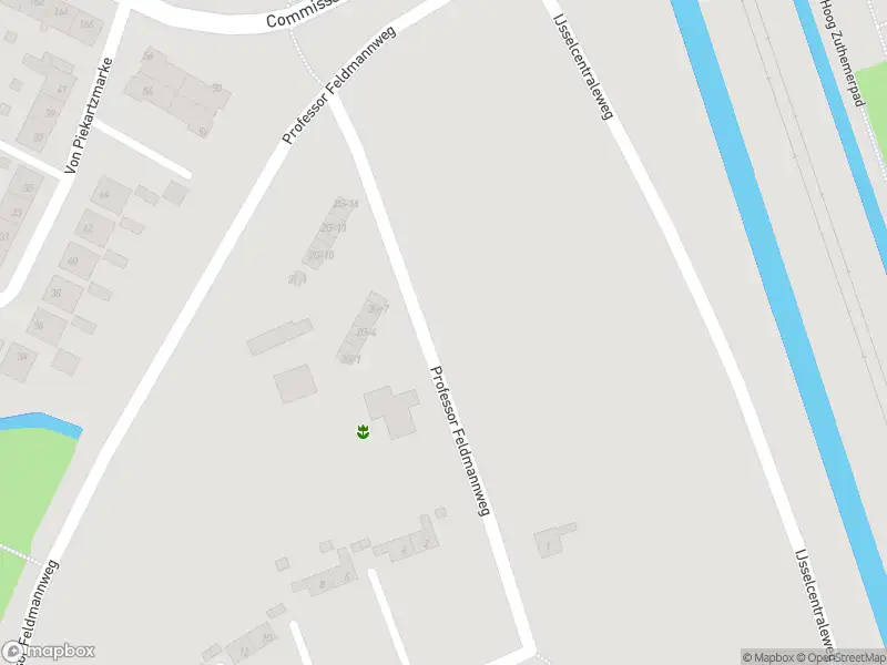 Brandweer met gepaste spoed naar de Prof. Feldmannweg in Zwolle vanwege stormschade