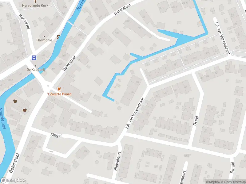 Ambulance met grote spoed naar de J.A. van Vurenstraat in Noordeloos