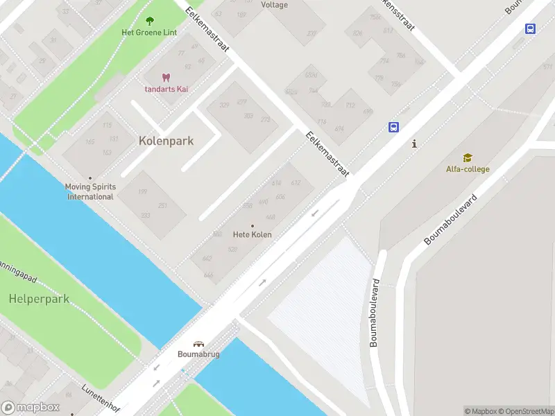 Brandweer met gepaste spoed naar de Boumaboulevard in Groningen