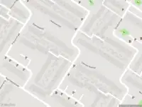 Ambulance met grote spoed naar de Lepelaarstraat in Rozenburg