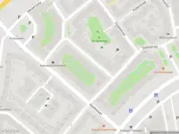 Ambulance met grote spoed naar de Koekoeksplein in Amsterdam