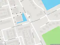 Politie met grote spoed naar de Frederik van Eedenstraat in Terneuzen vanwege letsel
