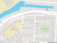 Ambulance met grote spoed naar de Van Heuven Goedhartstraat in Schiedam