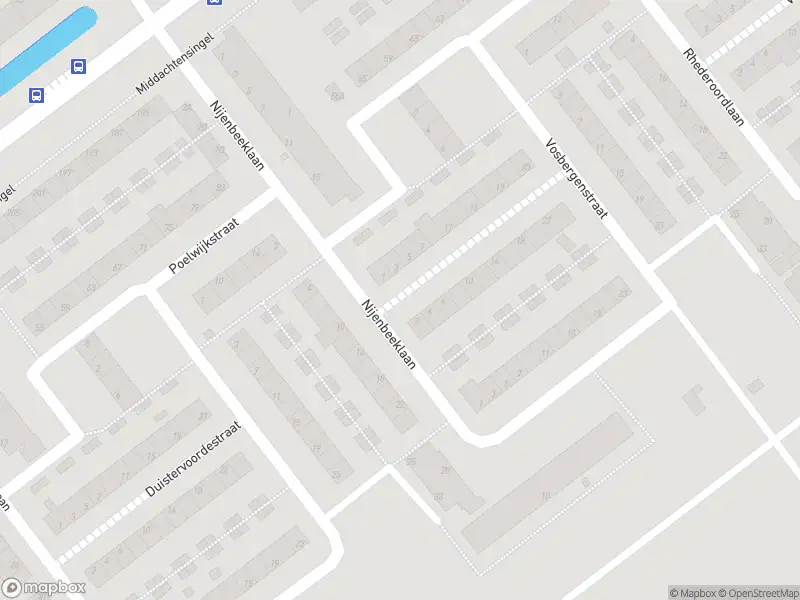 Brandweer met gepaste spoed naar de Schaffelaarstraat in Arnhem vanwege een liftopsluiting