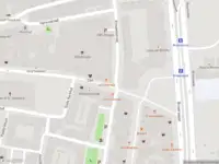 Ambulance met gepaste spoed naar de Lange Kerkstraat in Schiedam