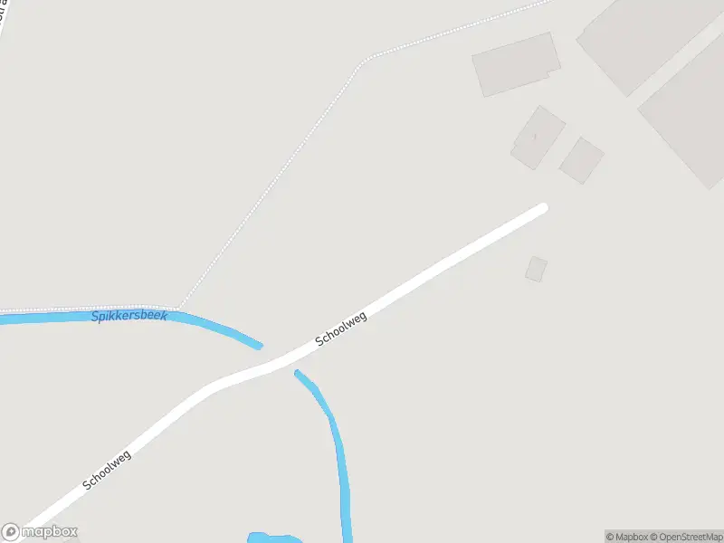Politie naar de Bornsestraat in Saasveld vanwege voertuigen te water