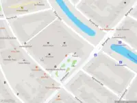 Ambulance met grote spoed naar de Eudokiaplein in Rotterdam