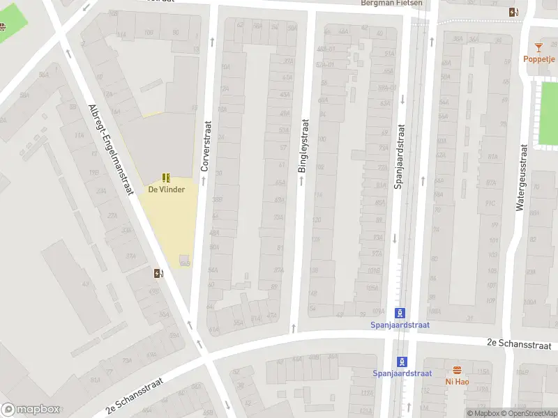 Ambulance met gepaste spoed naar de Bingleystraat in Rotterdam