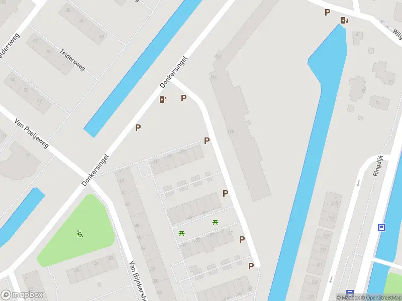 Ambulance met gepaste spoed naar de Adriaan Kluitstraat in Rotterdam
