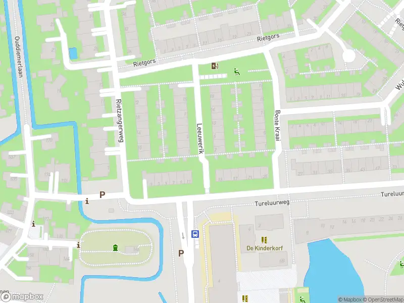 Ambulance met grote spoed naar de Leeuwerik in Diemen