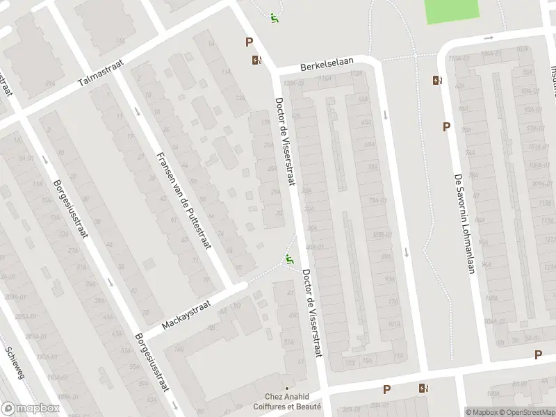 Ambulance met grote spoed naar de Dr. de Visserstraat in Rotterdam