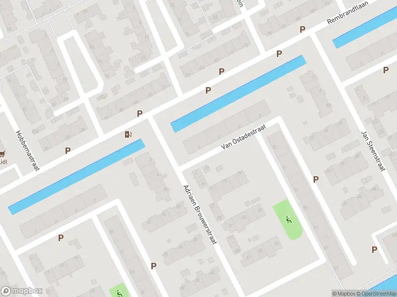 Ambulance met grote spoed naar de Van Ostadestraat in Maassluis