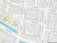 Ambulance met gepaste spoed naar de Rietzangerstraat in Sliedrecht