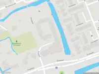 Ambulance met grote spoed naar de Oranjehof in Pijnacker