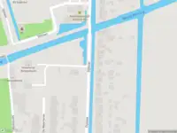 Ambulance met gepaste spoed naar de Dijklaan in Bergambacht