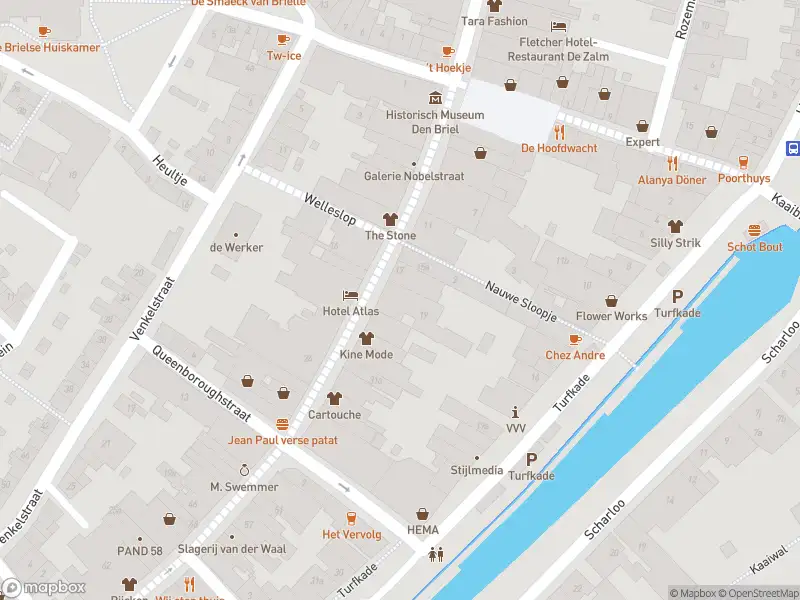 Ambulance met gepaste spoed naar de Nobelstraat in Brielle