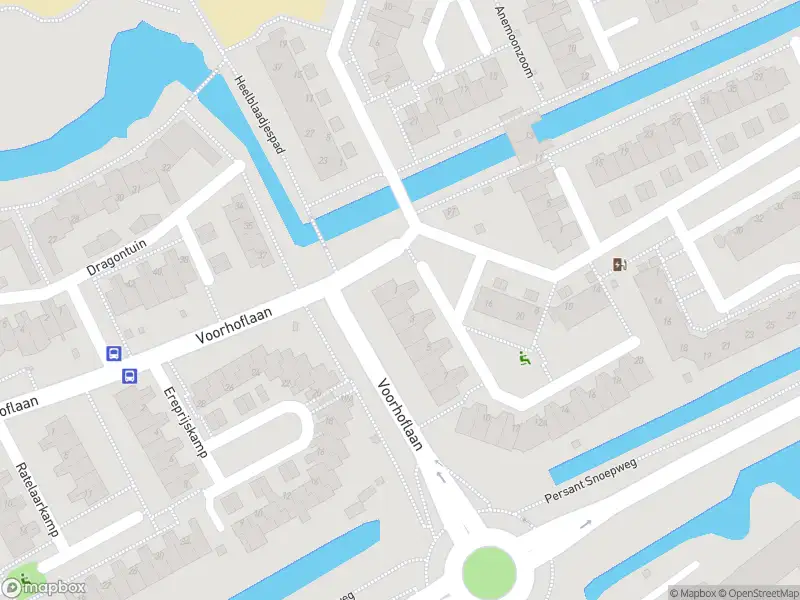 Ambulance met grote spoed naar de Dalkruidzoom in Leiderdorp