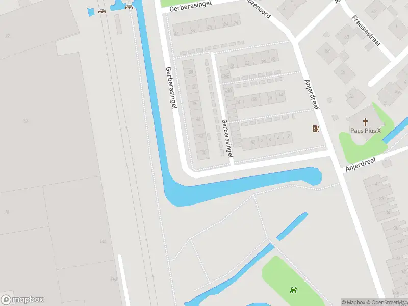 Ambulance met grote spoed naar de Gerberasingel in Berkel en Rodenrijs