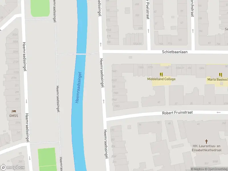 Ambulance met grote spoed naar de Heemraadssingel in Rotterdam