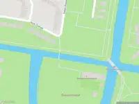 Ambulance met gepaste spoed naar de Geleyn Bouwenszstraat in Amsterdam