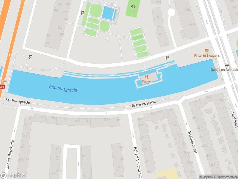 Ambulance met gepaste spoed naar de Fridtjof Nansenhof in Amsterdam