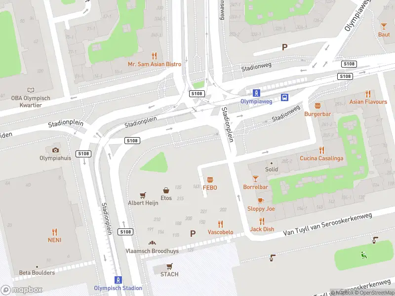 Brandweer met grote spoed naar de Olympiakade in Amsterdam