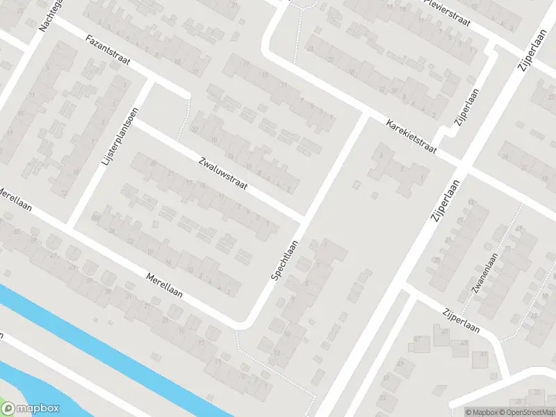 Ambulance met grote spoed naar de Zwaluwstraat in Anna Paulowna