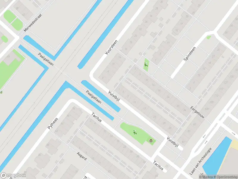 Ambulance met grote spoed naar de Vuistbijl in Beverwijk