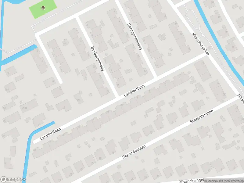 Ambulance met grote spoed naar de Landfortlaan in Spijkenisse