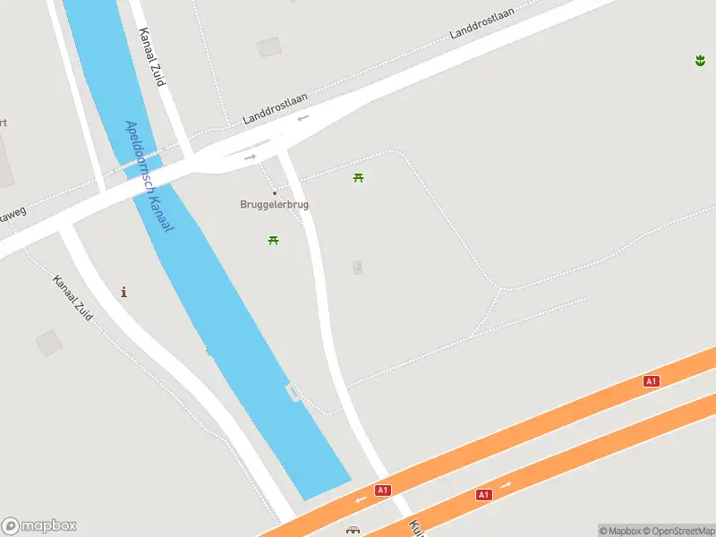 Brandweer met gepaste spoed naar de Kuipersdijk in Apeldoorn vanwege stormschade