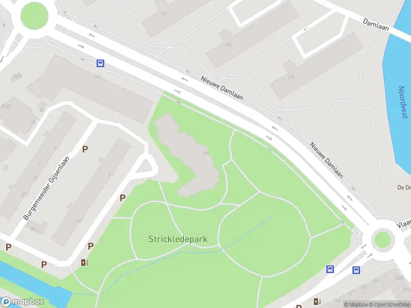 Ambulance met grote spoed naar de Burgemeester Stulemeijerlaan in Schiedam