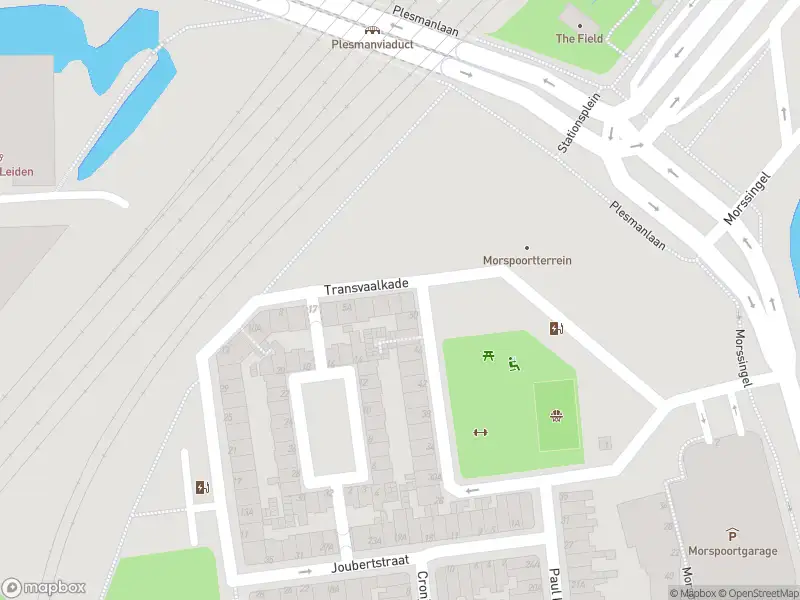 Ambulance met gepaste spoed naar de Transvaalkade in Leiden