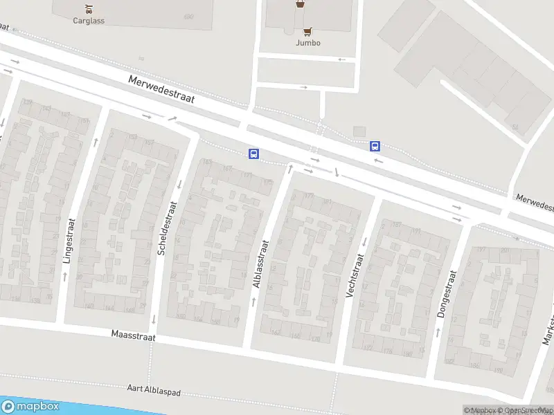 Ambulance met grote spoed naar de Alblasstraat in Dordrecht