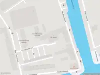 Ambulance met gepaste spoed naar de Columbusstraat in Vlaardingen