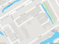 Ambulance met grote spoed naar de Binnenklingen in 's-Gravenhage