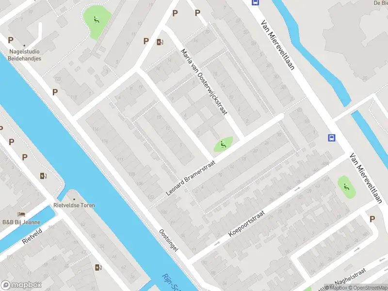 Ambulance met grote spoed naar de Jan Verkoljestraat in Delft