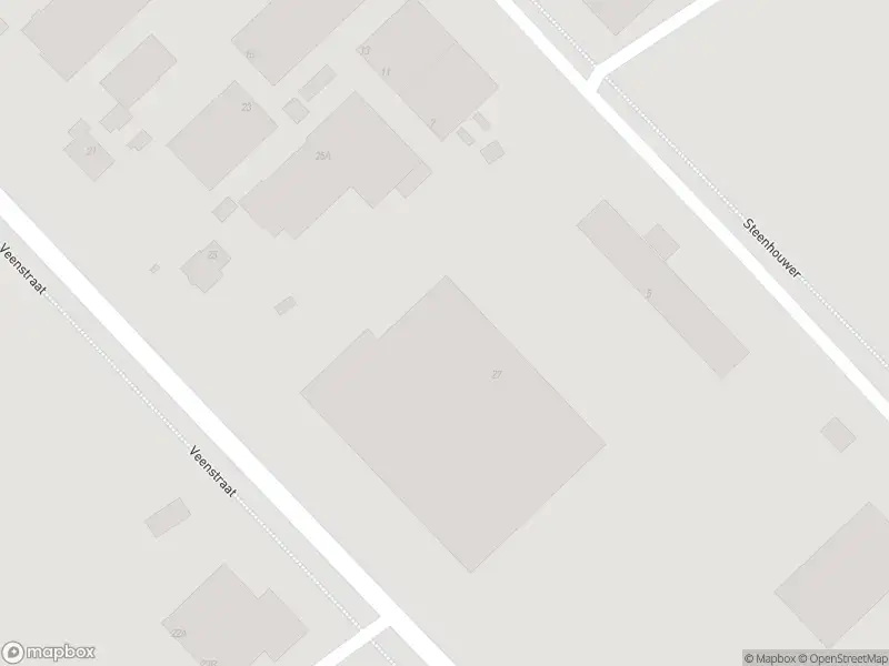 Brandweer met grote spoed naar de Oosterstraat in Stadskanaal vanwege voertuigbrand