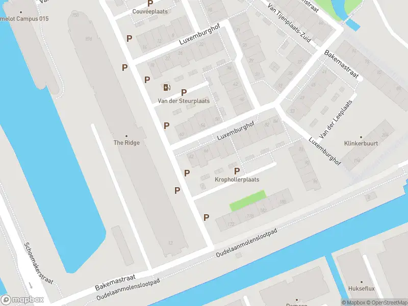 Ambulance met gepaste spoed naar de Van Embdenstraat in Delft