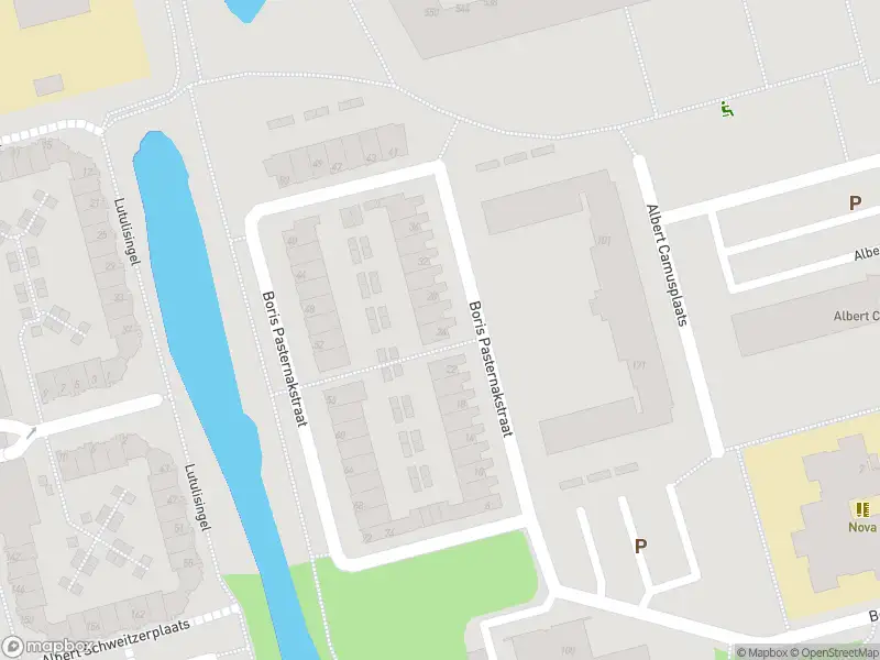 Ambulance met gepaste spoed naar de Boris Pasternakstraat in Rotterdam