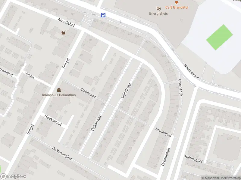 Ambulance met grote spoed naar de Dijkstraat in Dordrecht